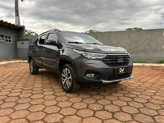 FIAT STRADA 1.3 FIREFLY FLEX VOLCANO CD CVT FIAT STRADA 1.3 FIREFLY FLEX VOLCANO CD CVT